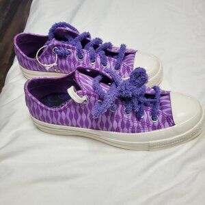 Converse Chuck Taylor All Star Low Top Purple Wavy Fuzzy Lace Sneakers 5M/7W